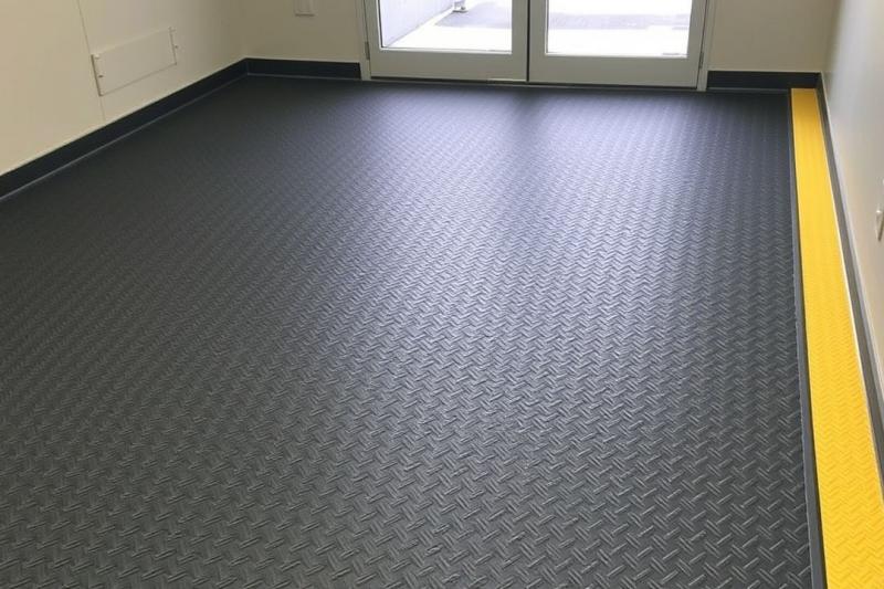 Piso Borracha Antiderrapante: A Ideal para sua Segurança e Conforto Piso Borracha Antiderrapante: A Ideal para sua Segurança e Conforto